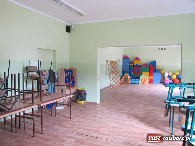 Zdjęcie w galerii na portalu naszraciborz.pl: Remont SP 15 idzie pełną parą. Inwestycję wsparł NFOŚiGW wiadomości z regionu