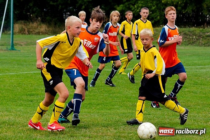 Zdjęcie w galerii na portalu naszraciborz.pl: Trampkarze starsi: Płomień pochłonął Rafako wiadomości z regionu