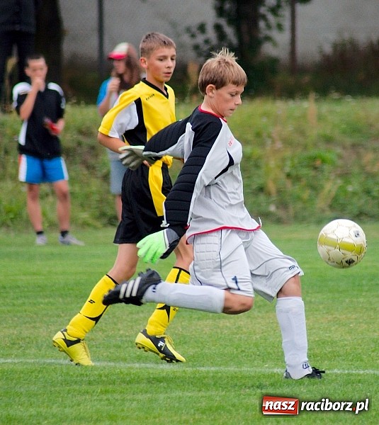Zdjęcie w galerii na portalu naszraciborz.pl: Trampkarze starsi: Płomień pochłonął Rafako wiadomości z regionu