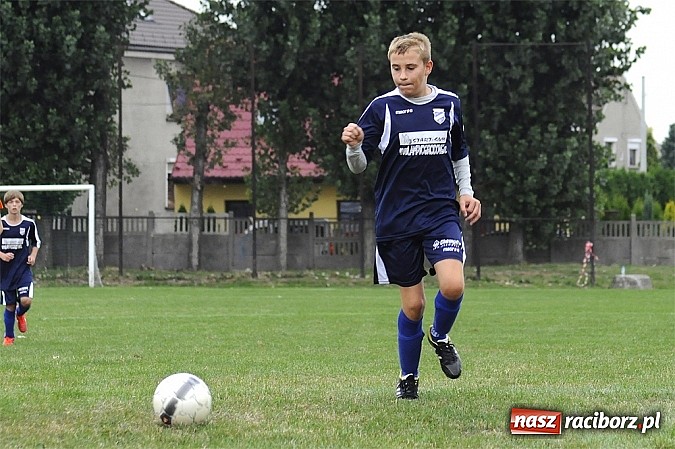 Zdjęcie w galerii na portalu naszraciborz.pl: Młodzi Unici rozgromili Grzegorzowice wiadomości z regionu