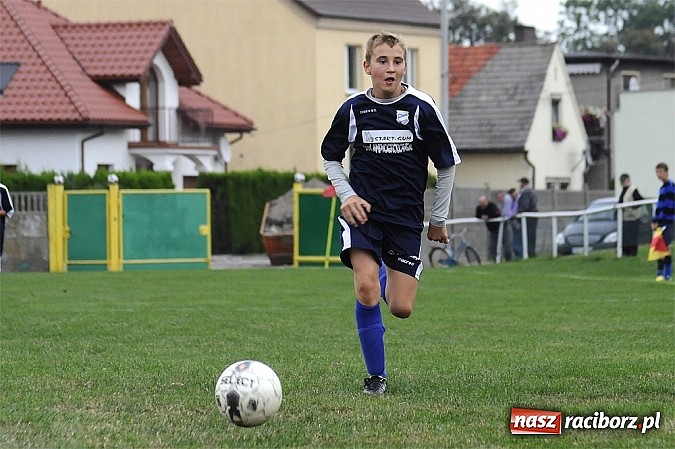 Zdjęcie w galerii na portalu naszraciborz.pl: Młodzi Unici rozgromili Grzegorzowice wiadomości z regionu