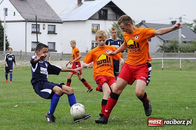 Zdjęcie w galerii na portalu naszraciborz.pl: Młodzi Unici rozgromili Grzegorzowice wiadomości z regionu