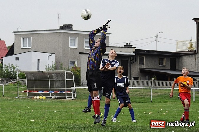 Zdjęcie w galerii na portalu naszraciborz.pl: Młodzi Unici rozgromili Grzegorzowice wiadomości z regionu