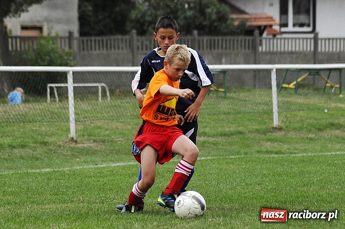 Zdjęcie w galerii na portalu naszraciborz.pl: Młodzi Unici rozgromili Grzegorzowice wiadomości z regionu