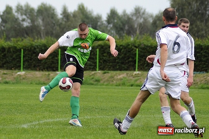 Zdjęcie w galerii na portalu naszraciborz.pl: Sensacja w Pucharze Polski. Raszczyce wyeliminowały czwartoligowca wiadomości z regionu