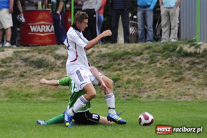 Zdjęcie w galerii na portalu naszraciborz.pl: Sensacja w Pucharze Polski. Raszczyce wyeliminowały czwartoligowca wiadomości z regionu