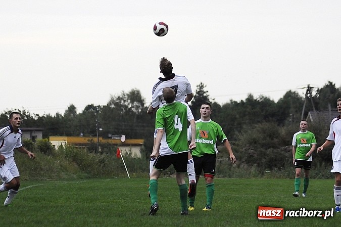 Zdjęcie w galerii na portalu naszraciborz.pl: Sensacja w Pucharze Polski. Raszczyce wyeliminowały czwartoligowca wiadomości z regionu