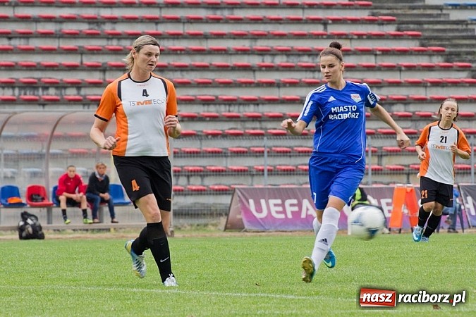 Zdjęcie w galerii na portalu naszraciborz.pl: Wygrana unitek na inaugurację Ekstraligi wiadomości z regionu