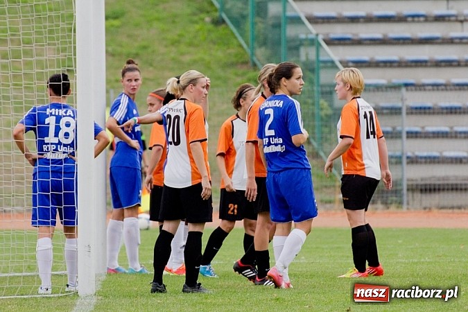 Zdjęcie w galerii na portalu naszraciborz.pl: Wygrana unitek na inaugurację Ekstraligi wiadomości z regionu