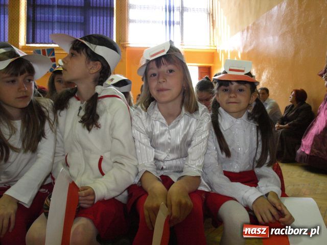 Zdjęcie w galerii na portalu naszraciborz.pl: Europejskie święto w Krzanowicach wiadomości z regionu