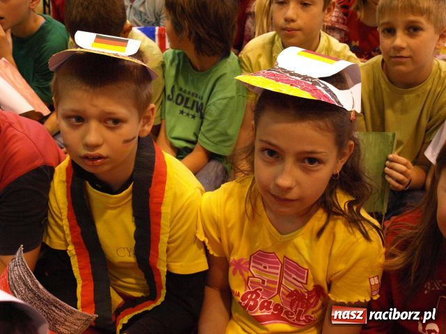 Zdjęcie w galerii na portalu naszraciborz.pl: Europejskie święto w Krzanowicach wiadomości z regionu