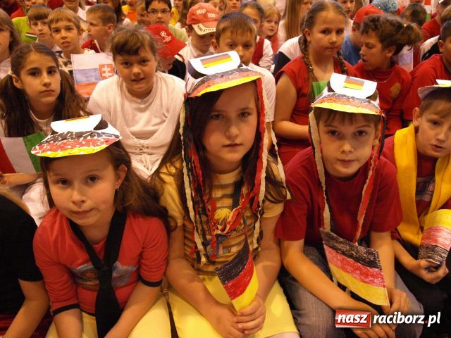 Zdjęcie w galerii na portalu naszraciborz.pl: Europejskie święto w Krzanowicach wiadomości z regionu