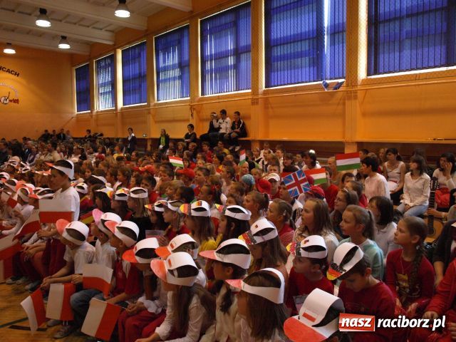 Zdjęcie w galerii na portalu naszraciborz.pl: Europejskie święto w Krzanowicach wiadomości z regionu