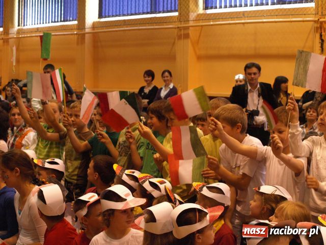 Zdjęcie w galerii na portalu naszraciborz.pl: Europejskie święto w Krzanowicach wiadomości z regionu