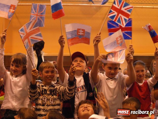 Zdjęcie w galerii na portalu naszraciborz.pl: Europejskie święto w Krzanowicach wiadomości z regionu