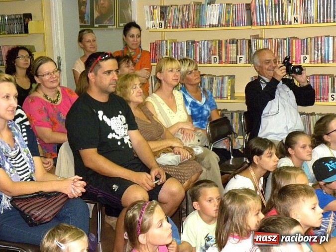 Zdjęcie w galerii na portalu naszraciborz.pl: Finał podróży Na latającym dywanie wiadomości z regionu