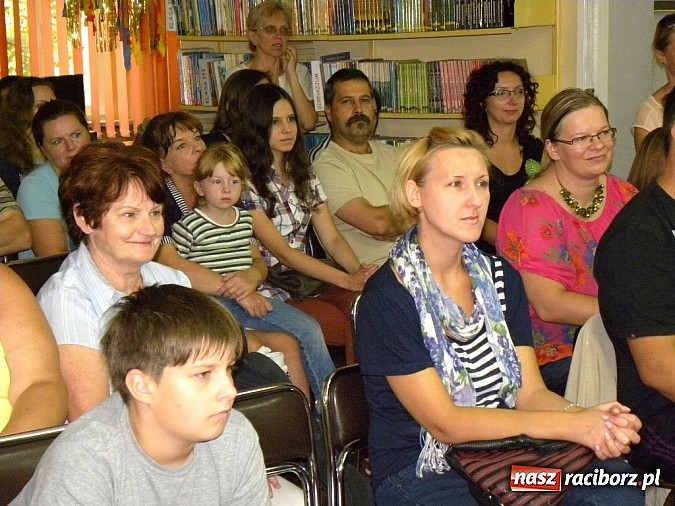 Zdjęcie w galerii na portalu naszraciborz.pl: Finał podróży Na latającym dywanie wiadomości z regionu