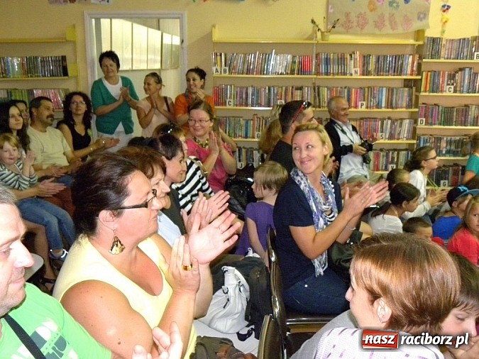 Zdjęcie w galerii na portalu naszraciborz.pl: Finał podróży Na latającym dywanie wiadomości z regionu