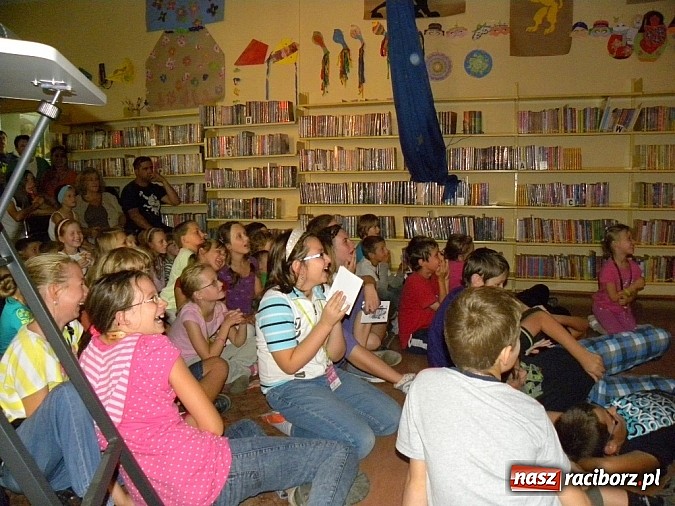 Zdjęcie w galerii na portalu naszraciborz.pl: Finał podróży Na latającym dywanie wiadomości z regionu