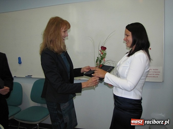 Zdjęcie w galerii na portalu naszraciborz.pl: Dziewiętnastu nauczycieli z mianowaniem wiadomości z regionu