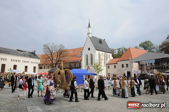 Zdjęcie w galerii na portalu naszraciborz.pl: Dożynki powiatowe w tym roku na zamku wiadomości z regionu