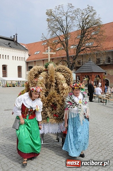 Zdjęcie w galerii na portalu naszraciborz.pl: Dożynki powiatowe w tym roku na zamku wiadomości z regionu
