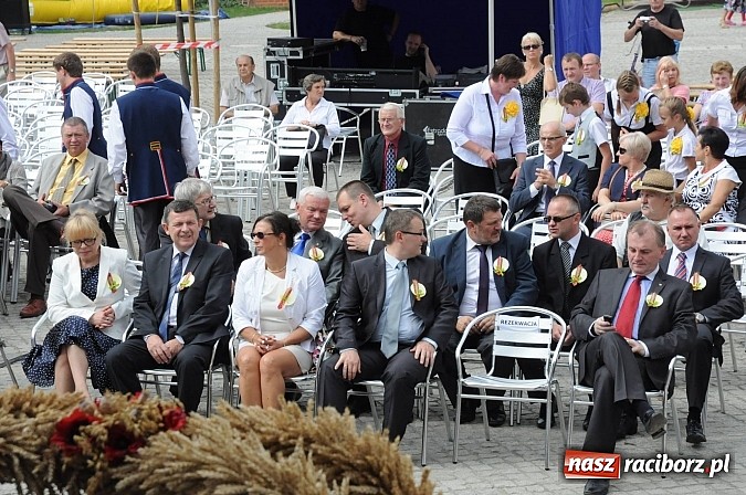 Zdjęcie w galerii na portalu naszraciborz.pl: Dożynki powiatowe w tym roku na zamku wiadomości z regionu