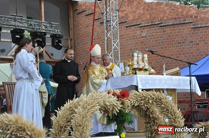 Zdjęcie w galerii na portalu naszraciborz.pl: Dożynki powiatowe w tym roku na zamku wiadomości z regionu