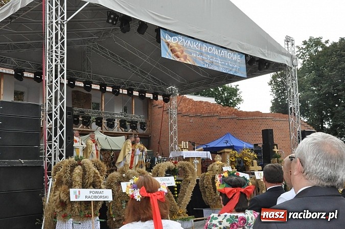 Zdjęcie w galerii na portalu naszraciborz.pl: Dożynki powiatowe w tym roku na zamku wiadomości z regionu