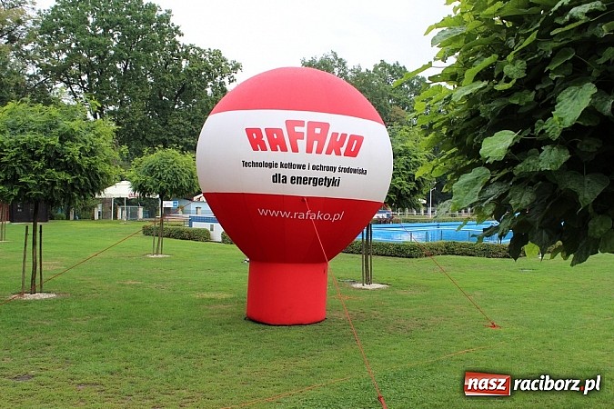 Zdjęcie w galerii na portalu naszraciborz.pl: Festyn rafakowców w Szymocicach wiadomości z regionu