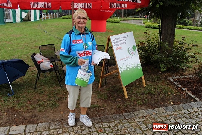 Zdjęcie w galerii na portalu naszraciborz.pl: Festyn rafakowców w Szymocicach wiadomości z regionu