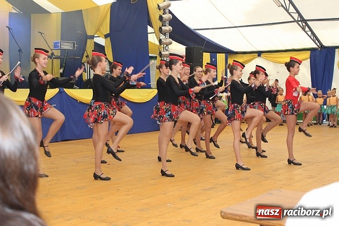 Zdjęcie w galerii na portalu naszraciborz.pl: Festyn rafakowców w Szymocicach wiadomości z regionu