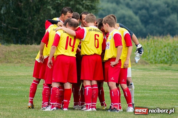 Zdjęcie w galerii na portalu naszraciborz.pl: Strzelanina w Zabełkowie. Pierwszy punkt gospodarzy wiadomości z regionu