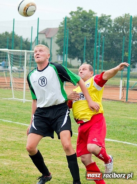 Zdjęcie w galerii na portalu naszraciborz.pl: Strzelanina w Zabełkowie. Pierwszy punkt gospodarzy wiadomości z regionu