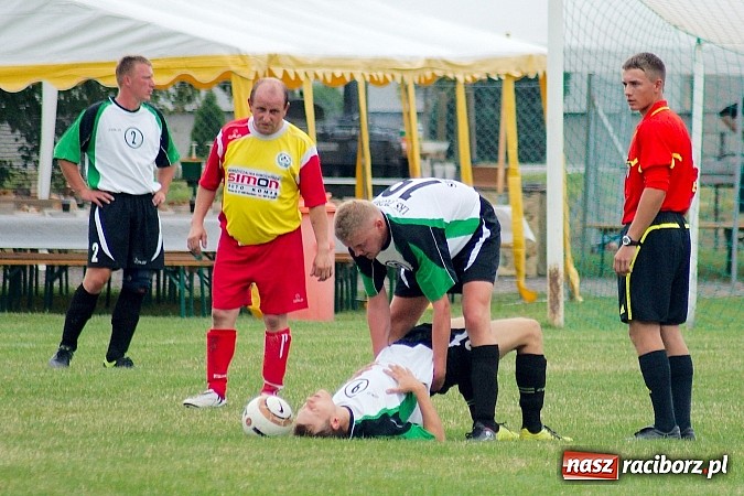 Zdjęcie w galerii na portalu naszraciborz.pl: Strzelanina w Zabełkowie. Pierwszy punkt gospodarzy wiadomości z regionu