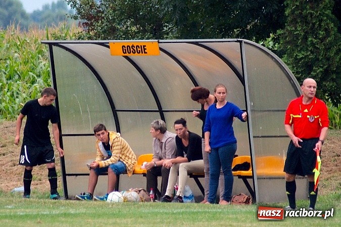 Zdjęcie w galerii na portalu naszraciborz.pl: Strzelanina w Zabełkowie. Pierwszy punkt gospodarzy wiadomości z regionu