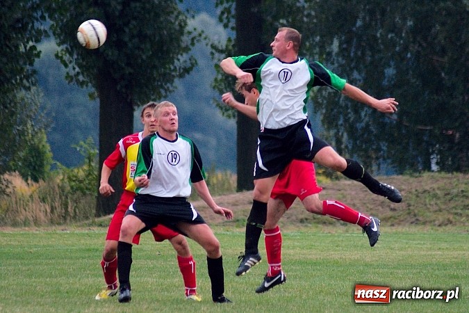 Zdjęcie w galerii na portalu naszraciborz.pl: Strzelanina w Zabełkowie. Pierwszy punkt gospodarzy wiadomości z regionu