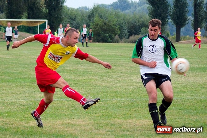 Zdjęcie w galerii na portalu naszraciborz.pl: Strzelanina w Zabełkowie. Pierwszy punkt gospodarzy wiadomości z regionu