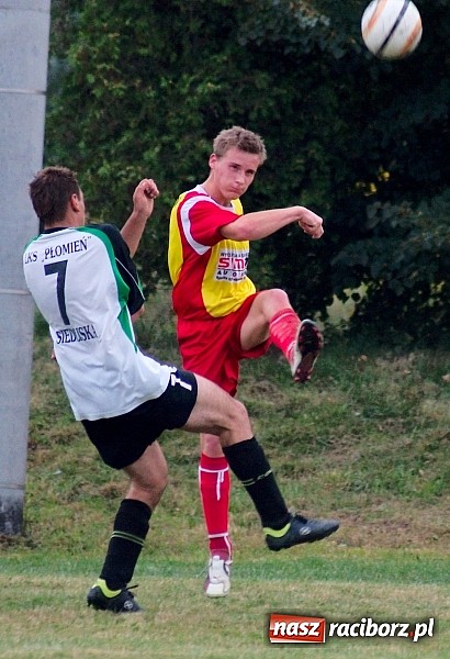 Zdjęcie w galerii na portalu naszraciborz.pl: Strzelanina w Zabełkowie. Pierwszy punkt gospodarzy wiadomości z regionu