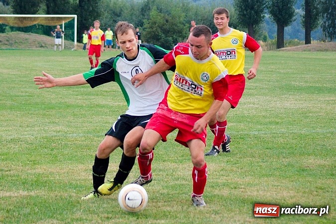 Zdjęcie w galerii na portalu naszraciborz.pl: Strzelanina w Zabełkowie. Pierwszy punkt gospodarzy wiadomości z regionu