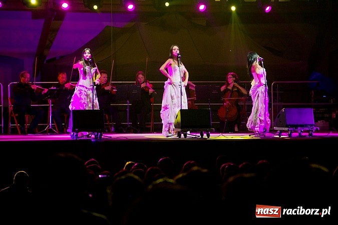 Zdjęcie w galerii na portalu naszraciborz.pl: Wyjątkowy koncert na zamku na finał powiatowych dożynek wiadomości z regionu