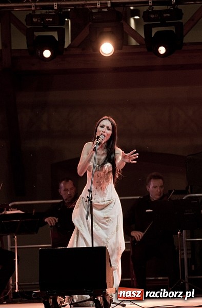 Zdjęcie w galerii na portalu naszraciborz.pl: Wyjątkowy koncert na zamku na finał powiatowych dożynek wiadomości z regionu