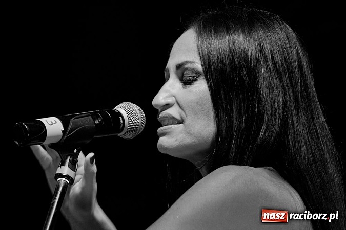 Zdjęcie w galerii na portalu naszraciborz.pl: Wyjątkowy koncert na zamku na finał powiatowych dożynek wiadomości z regionu