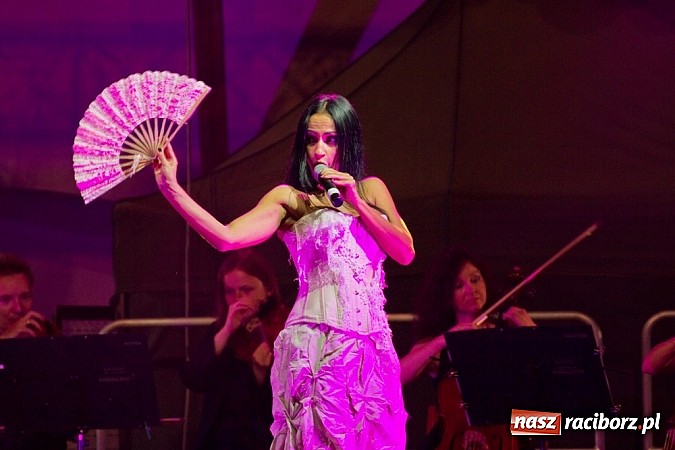 Zdjęcie w galerii na portalu naszraciborz.pl: Wyjątkowy koncert na zamku na finał powiatowych dożynek wiadomości z regionu