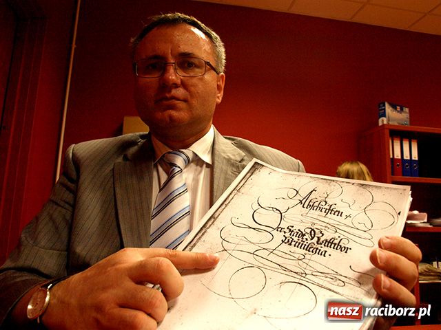 Zdjęcie w galerii na portalu naszraciborz.pl: Na tropie raciborskich oszustw wiadomości z regionu