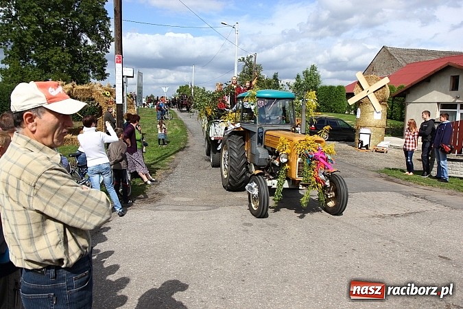 Zdjęcie w galerii na portalu naszraciborz.pl: Tak w gminie Kornowac świętowano dożynki wiadomości z regionu