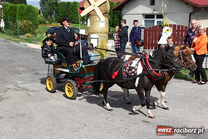 Zdjęcie w galerii na portalu naszraciborz.pl: Tak w gminie Kornowac świętowano dożynki wiadomości z regionu