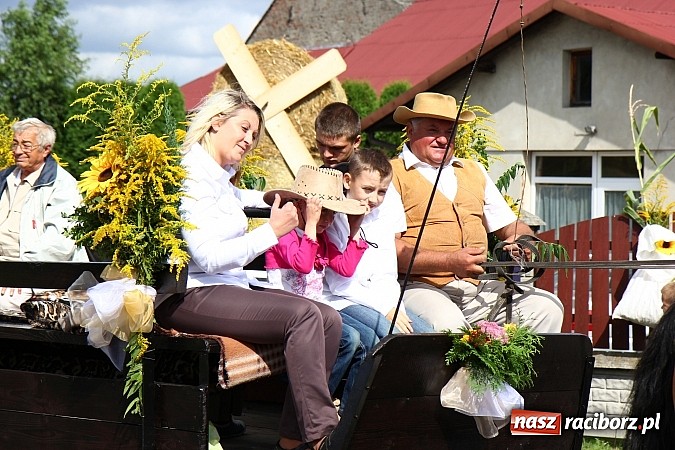 Zdjęcie w galerii na portalu naszraciborz.pl: Tak w gminie Kornowac świętowano dożynki wiadomości z regionu