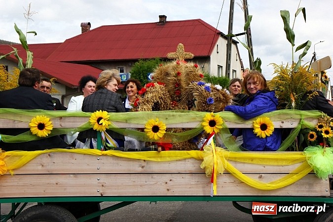 Zdjęcie w galerii na portalu naszraciborz.pl: Tak w gminie Kornowac świętowano dożynki wiadomości z regionu