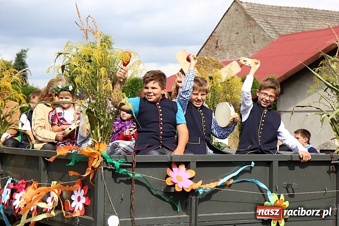 Zdjęcie w galerii na portalu naszraciborz.pl: Tak w gminie Kornowac świętowano dożynki wiadomości z regionu